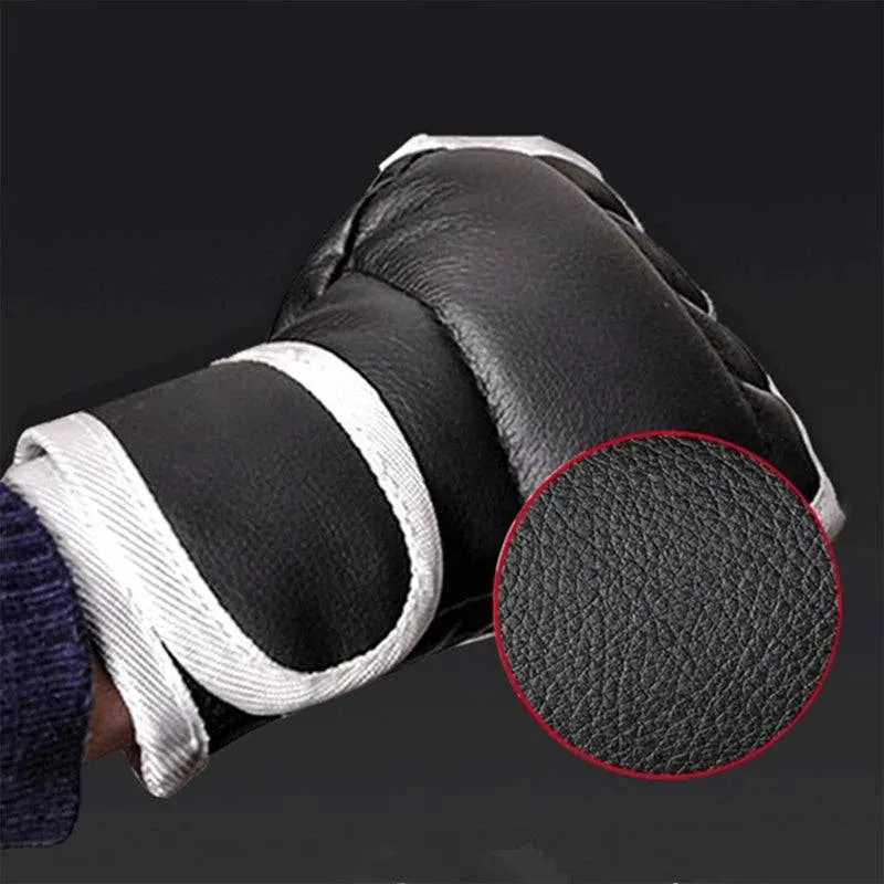 1Pair New Leather Half Finge Karate Boxing Gloves Mitts Sanda Karate Sandbag Taekwondo Protector Gloves MMA Muay Thai