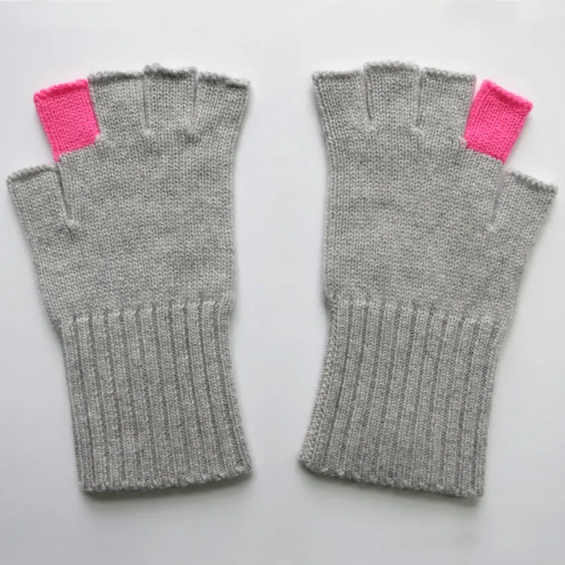 Contrast Fingerless Gloves