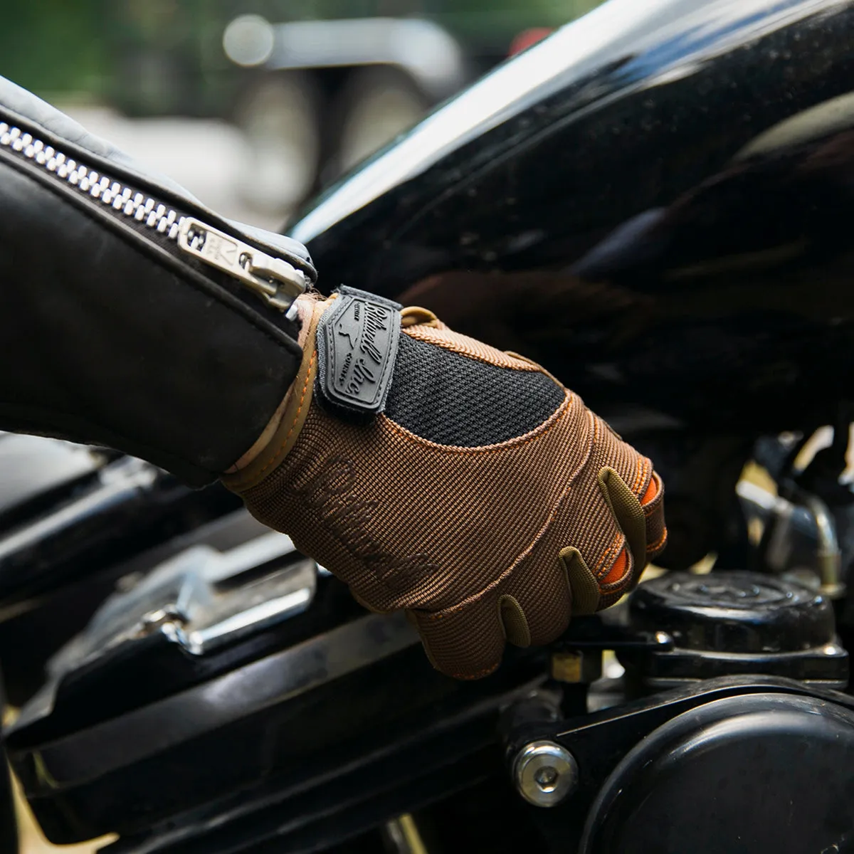 Moto Gloves - Brown/Orange