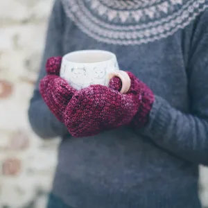 Sloe Mittens