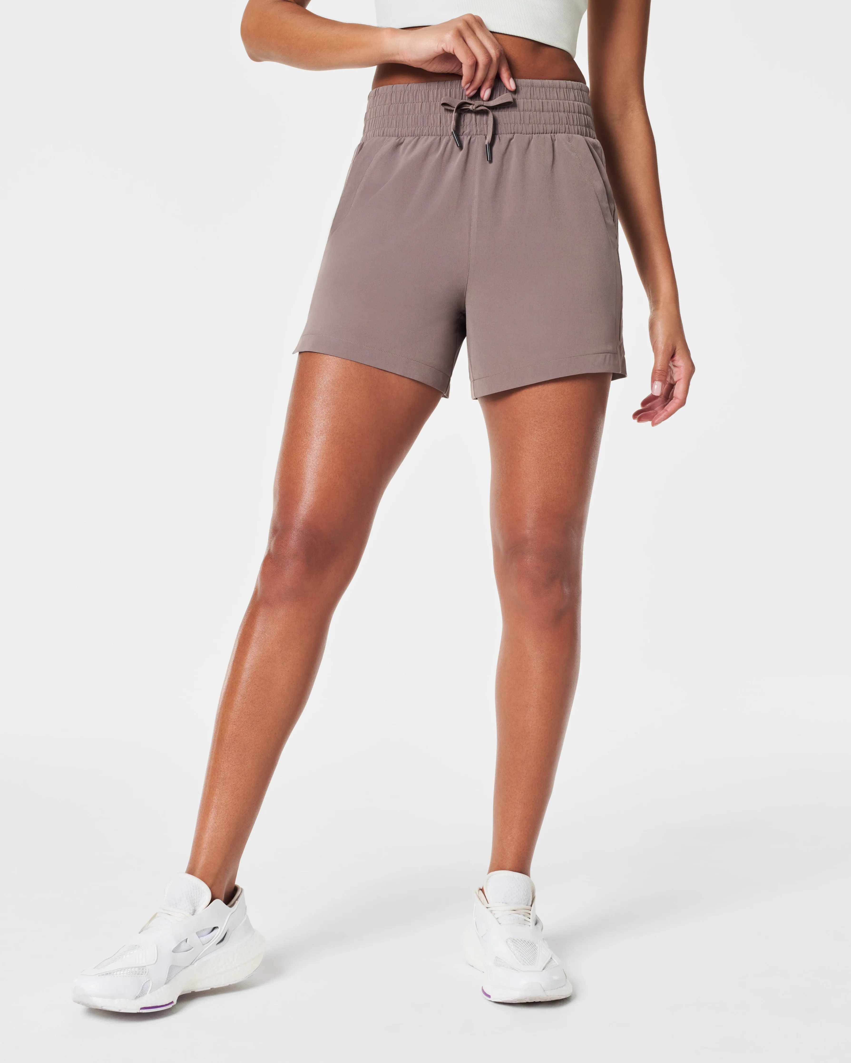 SPANX® On the Move Short