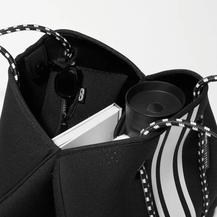 The Traq Tote Black