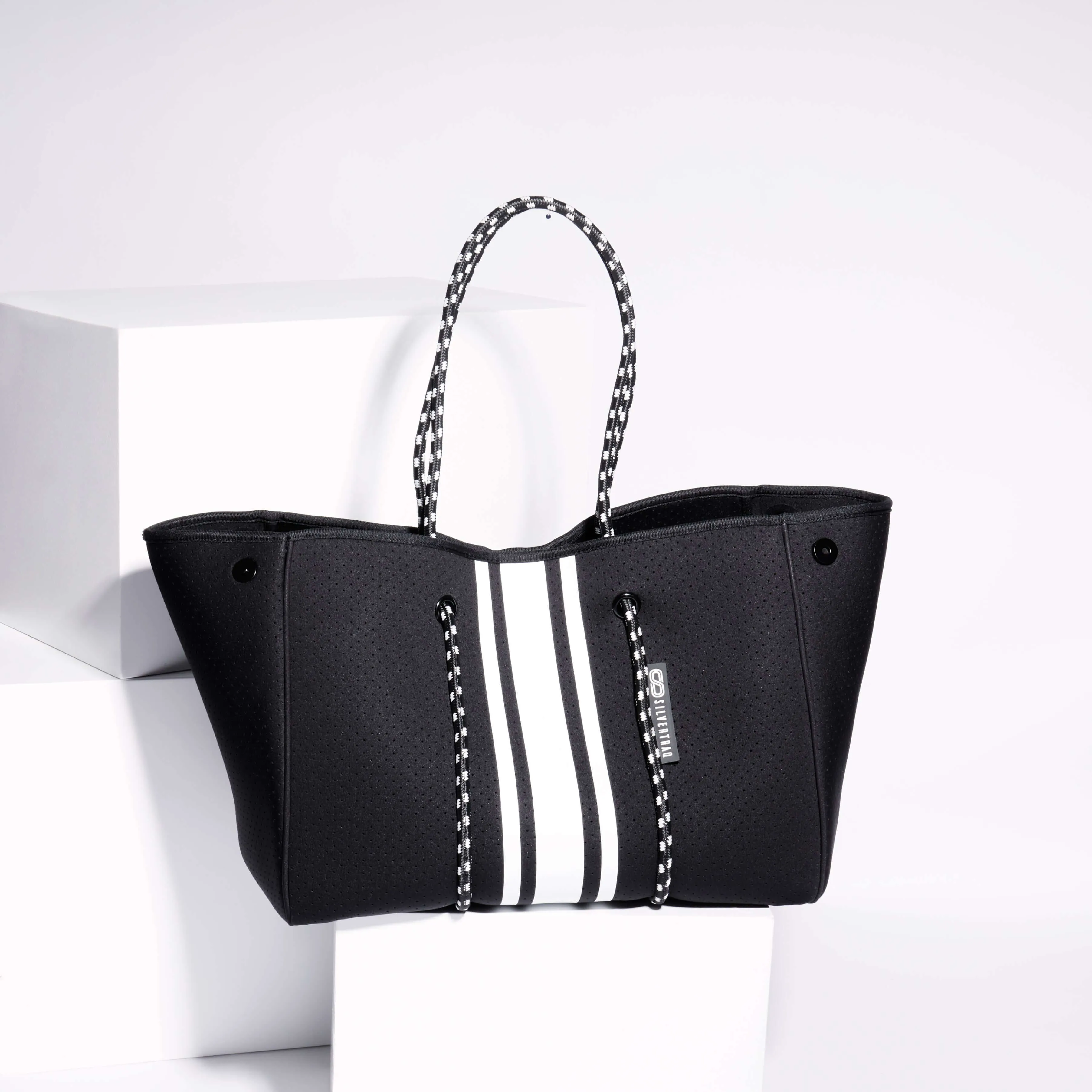 The Traq Tote Black